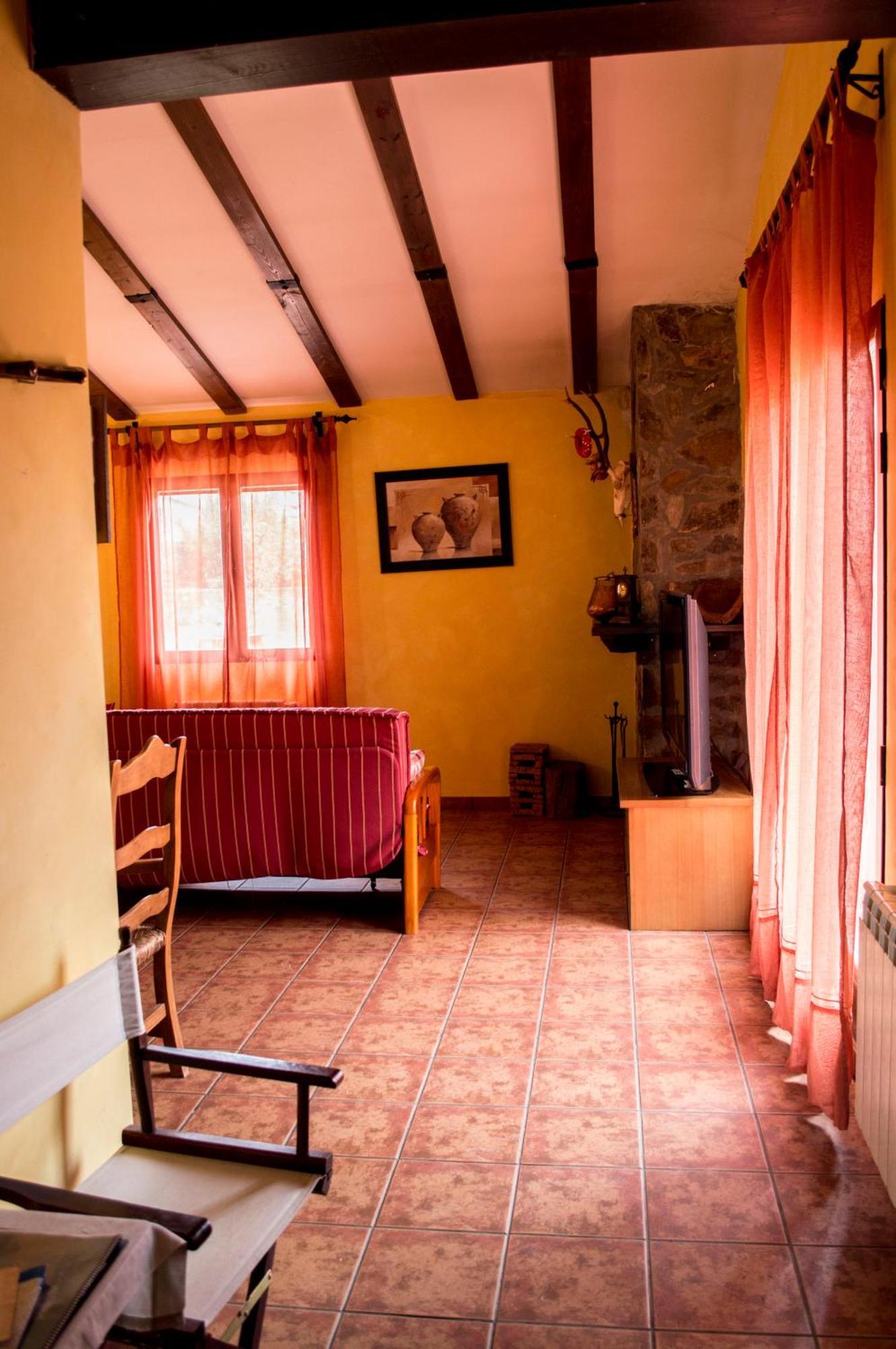 Apartamentos Rurales Alvado Tamajon Kültér fotó